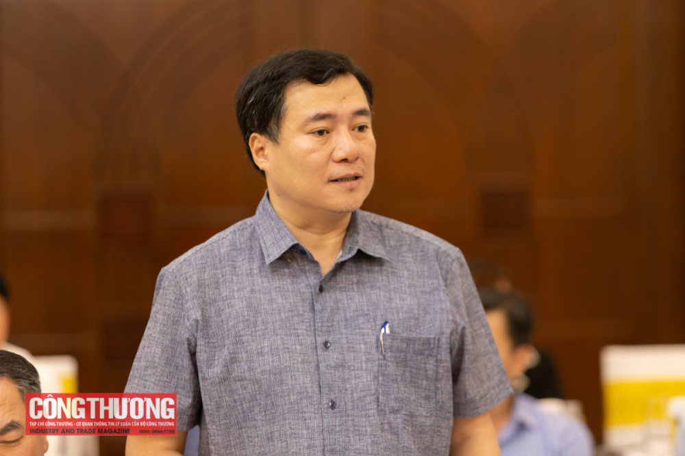 Dự thảo Luật Thương mại điện tử bao gồm 8 Chương, 50 Điều, bám sát 06 chính sách được Cwin com đăng nhập thông qua.