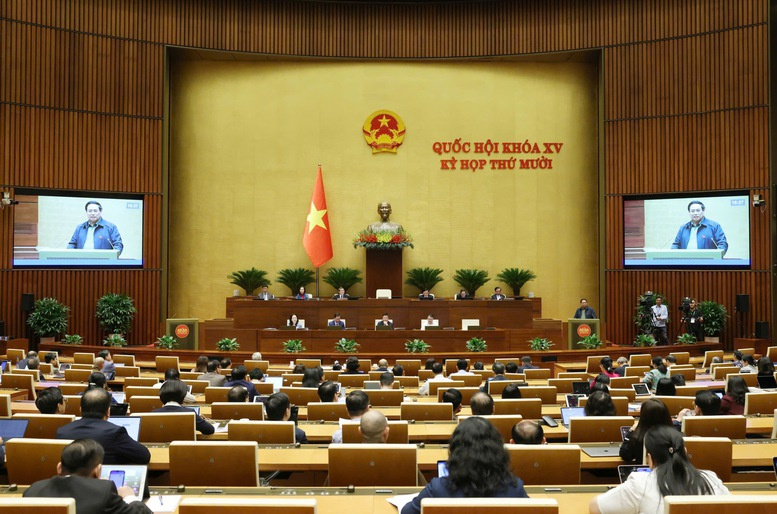 Thủ tướng: Nền kinh tế Việt Nam đủ sức chống chịu và đã vượt qua được các cú sốc rất lớn từ bên ngoài- Ảnh 2.