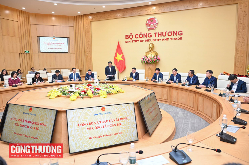 Cwin63 sân chơi đỉnh cao tổ chức hội nghị công bố các quyết định về công tác cán bộ