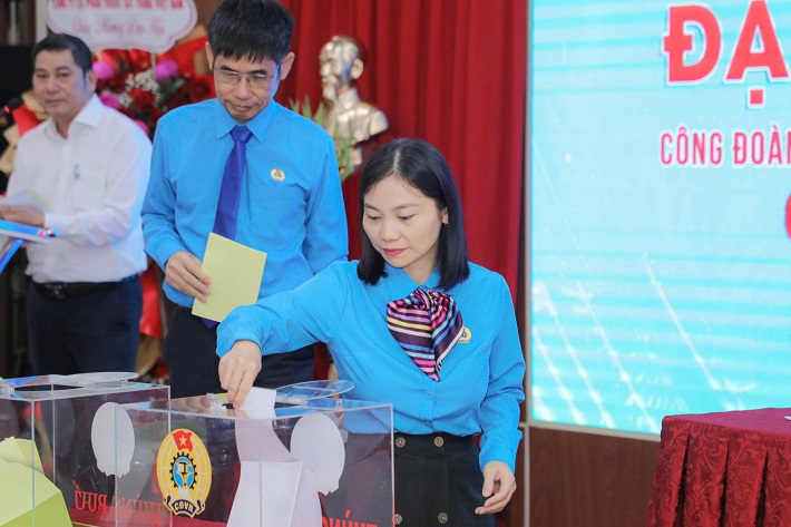 đại hội bỏ phiếu 3