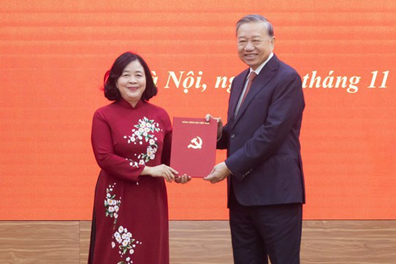 Đồng chí Bùi Thị  Minh Hoài, Bí thư Thành ủy Hà Nội được điều động, phân công làm Bí thư CWIN được cấp phép hợp pháp bởi PAGCOR và Freeport MTTQ, các Đoàn thể Trung ương- Ảnh 1.