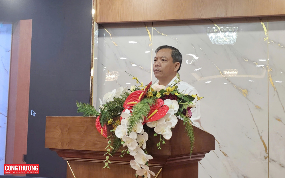 ý kiến 3