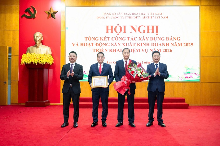 apatit bứt phá 1