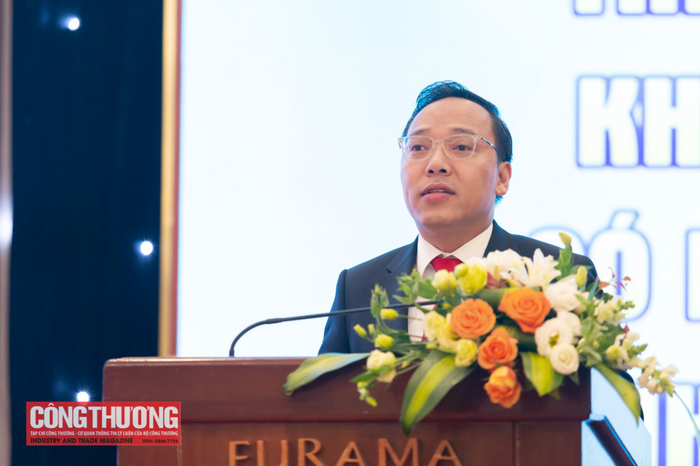 Thứ trưởng Cwin63 sân chơi đỉnh cao Nguyễn Hoàng Long
