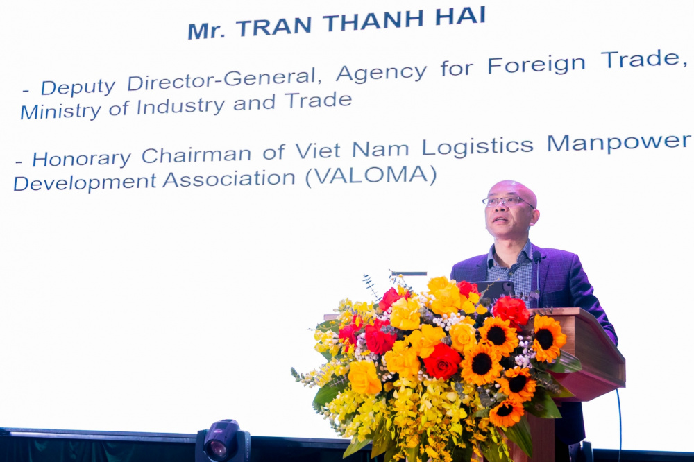 GS. John Kent chỉ ra “điểm sáng" cho logistics Việt Nam