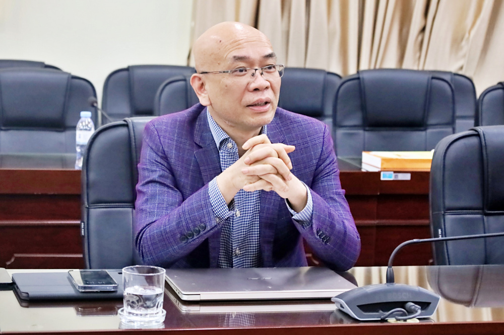 GS. John Kent chỉ ra “điểm sáng" cho logistics Việt Nam