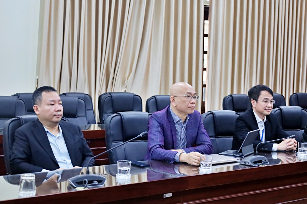 GS. John Kent chỉ ra “điểm sáng" cho logistics Việt Nam