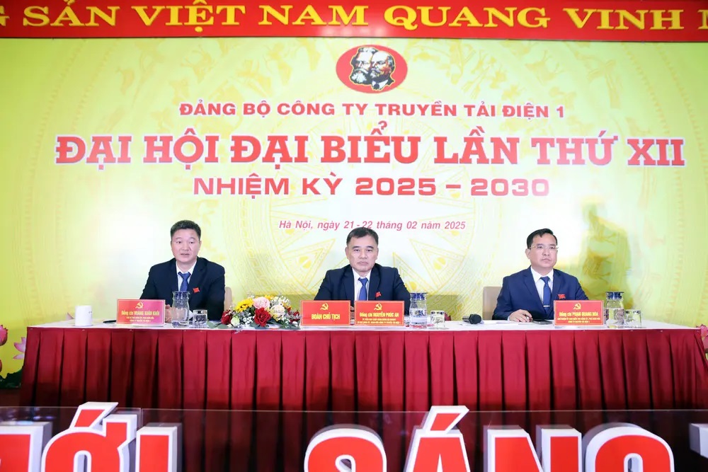 Đoàn Chủ tịch