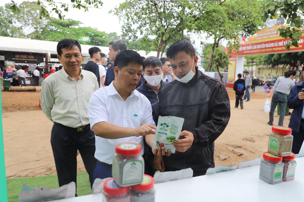Supe Lâm Thao