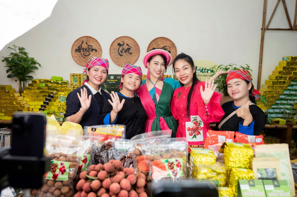 Đề nghị bổ sung quy định bảo vệ người kinh doanh nhỏ lẻ trên sàn thương mại điện tử