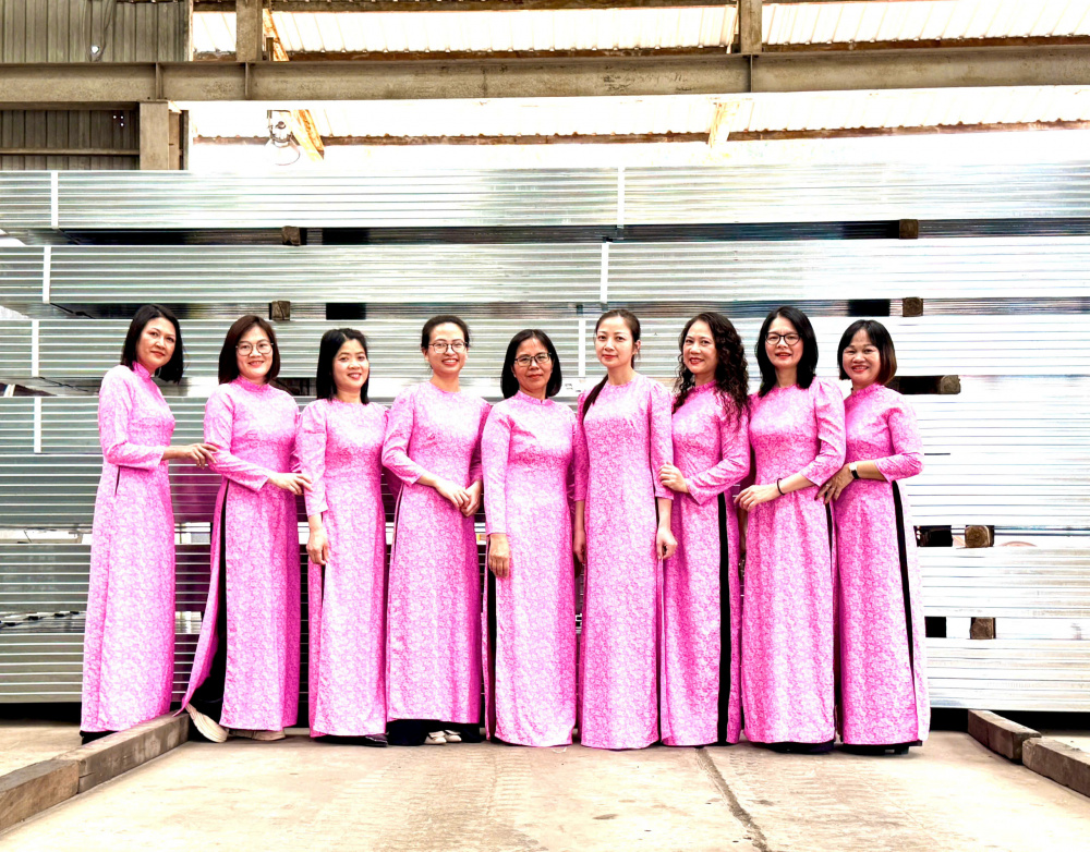 vnsteel ao dai