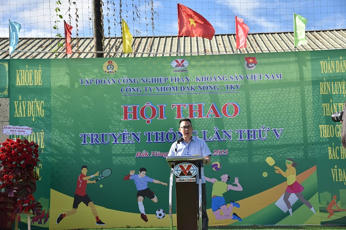 Ông Đào Phương Chung - Phó Giám đốc Công ty phát biểu tại Lễ Khai mạc