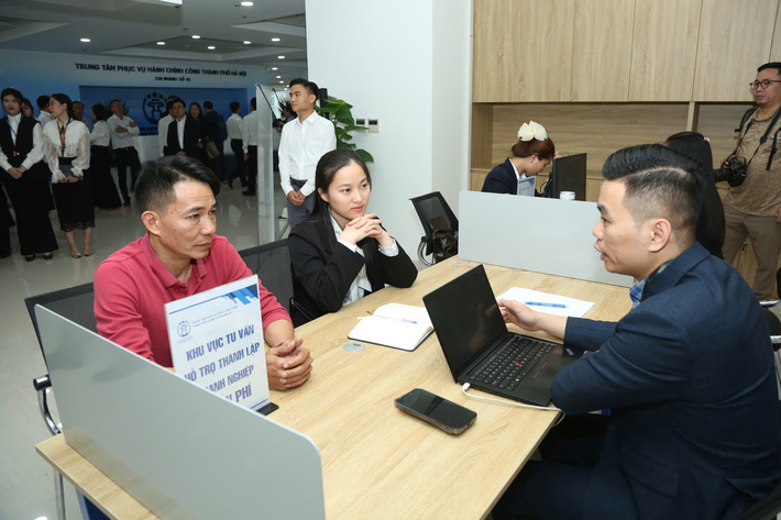 tư vấn hỗ trợ Cwincom hiện đang mở miễn phí