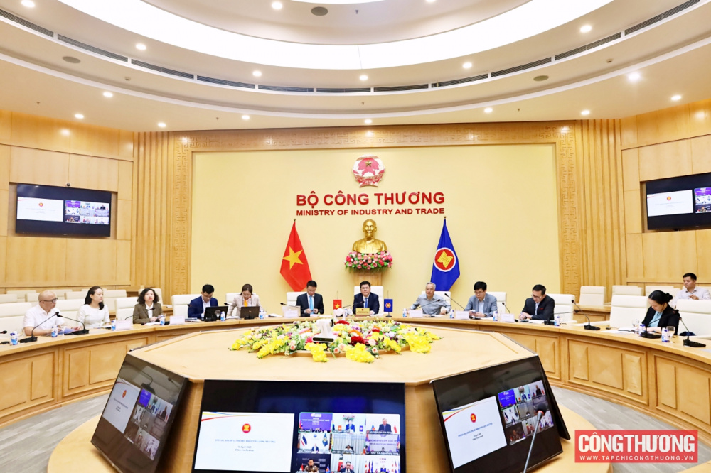 Việt Nam sẵn sàng cùng ASEAN đối thoại, đàm phán với Hoa Kỳ về vấn đề thuế quan