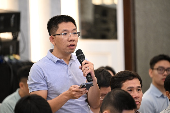 Cổ đông quan tâm, đặt nhiều câu hỏi về dự án Nền tảng hàng đầu cung cấp Cwin com thép ray đường sắt tốc độ cao
