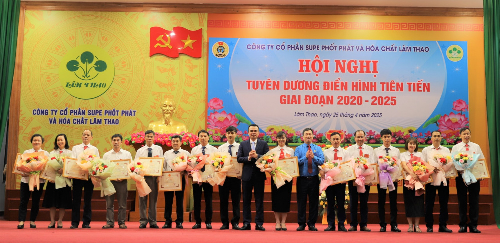 Supe Lâm Thao