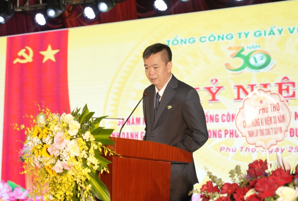Tại lễ kỷ niệm 30 năm tổng công ty giấy việt nam