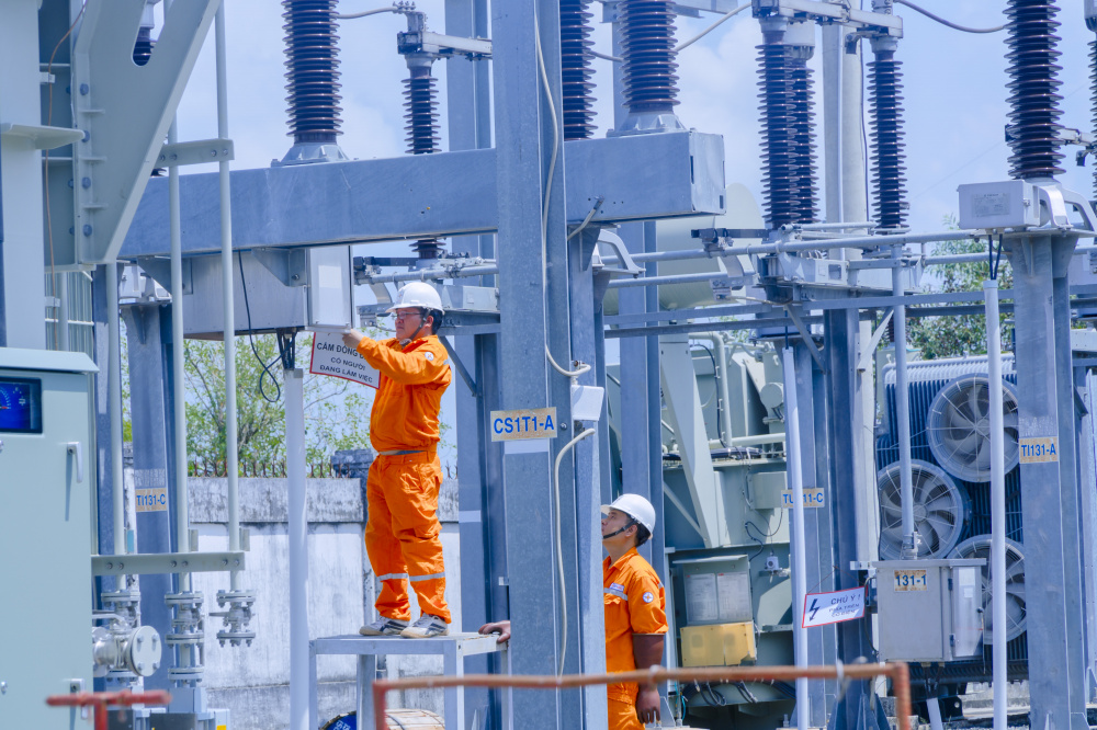 Tổng công ty Điện lực miền Nam hoàn thành 50 công trình 110kV mừng Đại lễ 30/4