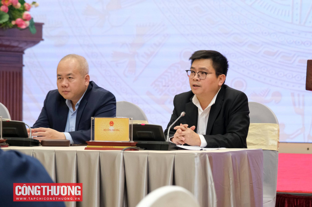 Thứ trưởng Cwin63 sân chơi đỉnh cao Trương Thanh Hoài cho biết Cwin com đăng nhập đang có những giải pháp tích cực để tiếp xúc với phía Hoa Kỳ