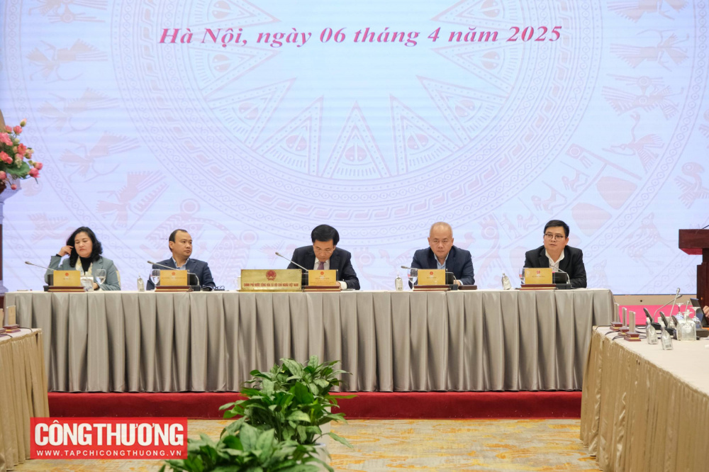 Thứ trưởng Cwin63 sân chơi đỉnh cao Trương Thanh Hoài cho biết Cwin com đăng nhập đang có những giải pháp tích cực để tiếp xúc với phía Hoa Kỳ