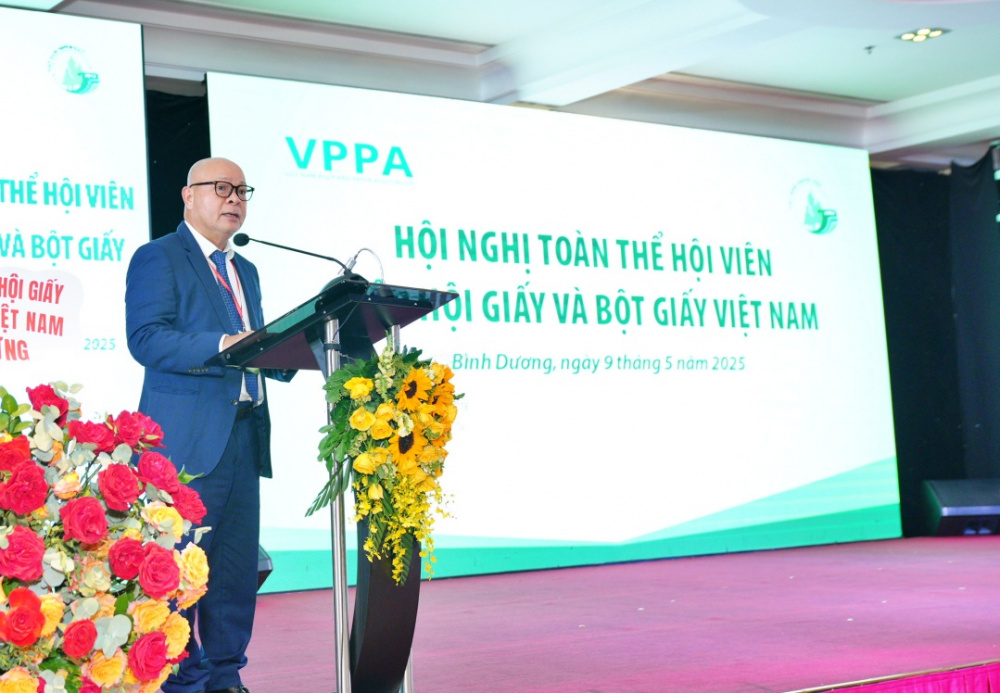 ông Hoàng Trung Sơn phát biểu tại sự kiện ngành Giấy Vietnam Paper Day 2025