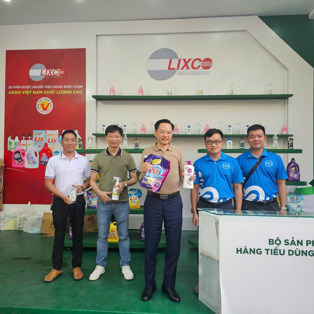 bột giặt lix