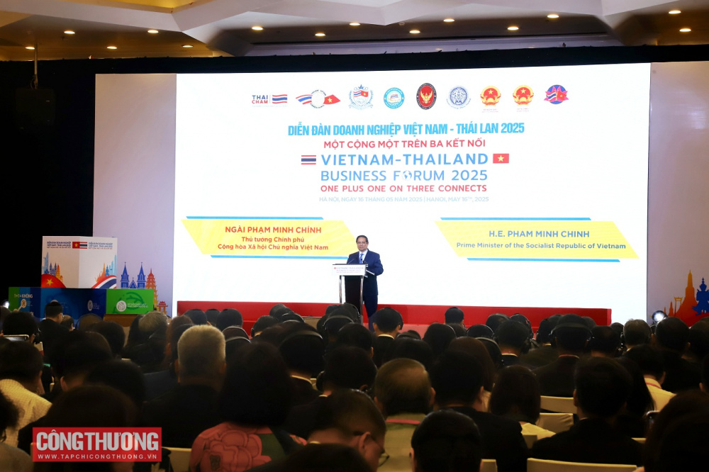 Diễn đàn Cwincom hiện đang mở Việt Nam - Thái Lan