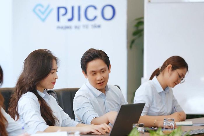 Cán bộ, nhân viên của PJICO thực hiện nhiều chiến lược kinh doanh hiệu quả trong quý 1/2025