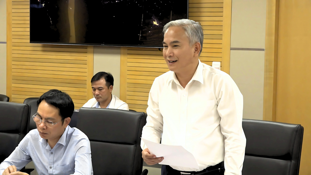 Description: cung ứng than cho điện