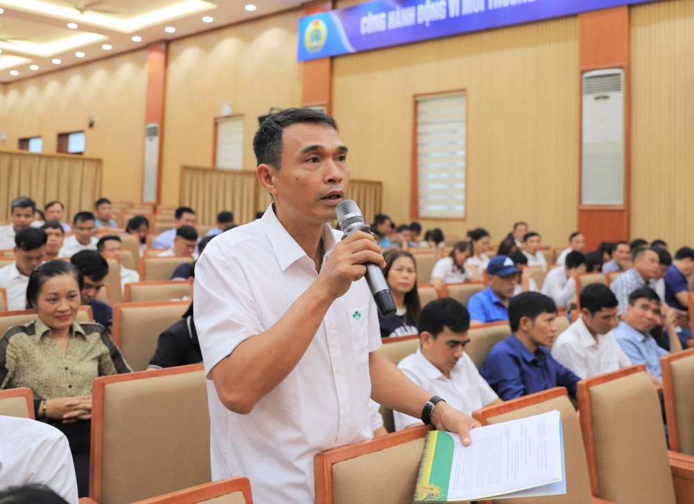 Đối thoại tháng 5