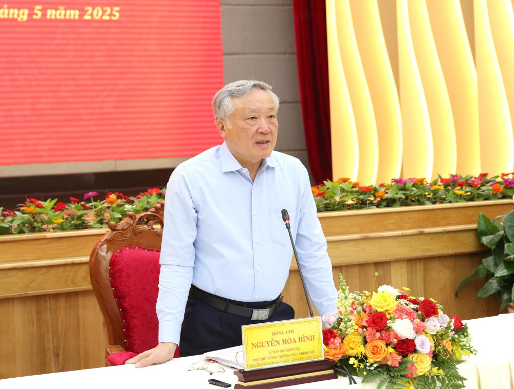 Phó Thủ tướng Thường trực yêu cầu sau sáp nhập, tỉnh Lâm Đồng mới phải bố trí nhân sự dựa trên nguyên tắc kế thừa, đổi mới, coi trọng chất lượng.