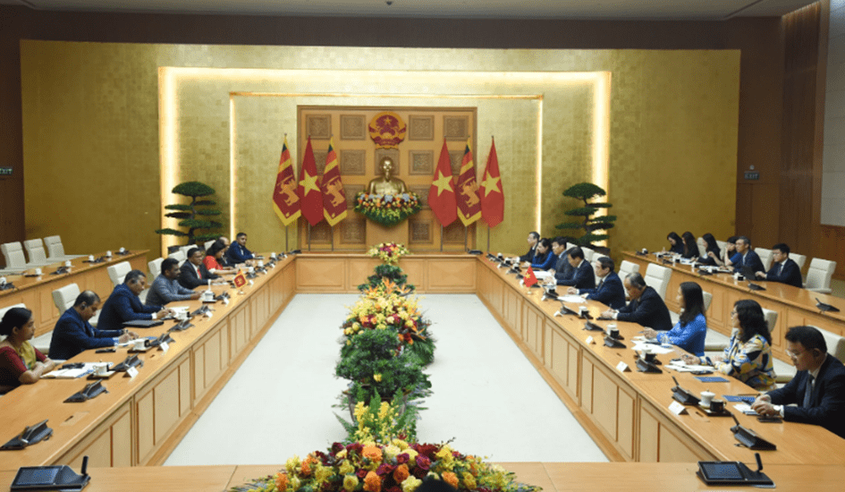 Thứ trưởng Phan Thị Thắng tháp tùng Lãnh đạo Cấp cao đón tiếp Tổng thống Sri Lanka Anura Kumara Dissanayaka