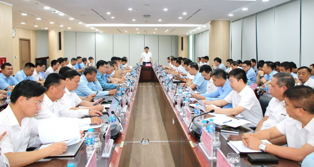 tkv Cwin800 hàng ngàn khuyến mãi