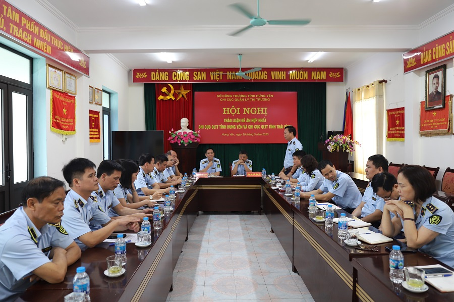 Chi cục QLTT Hưng Yên và Thái Bình