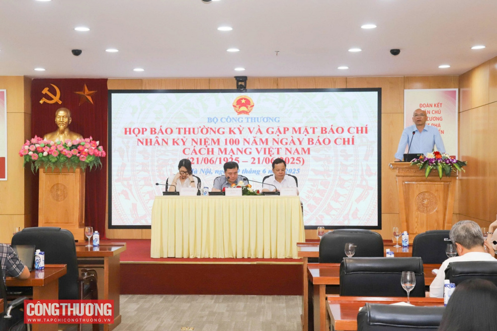 xuất Cwin com sòng bạc trực tuyến