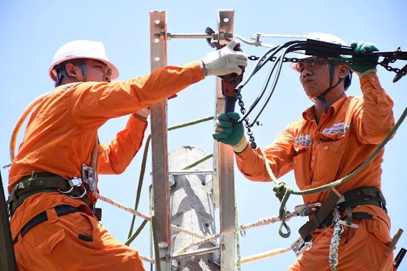 Công suất tiêu thụ điện tại thành phố Hà Nội đạt “đỉnh” mới