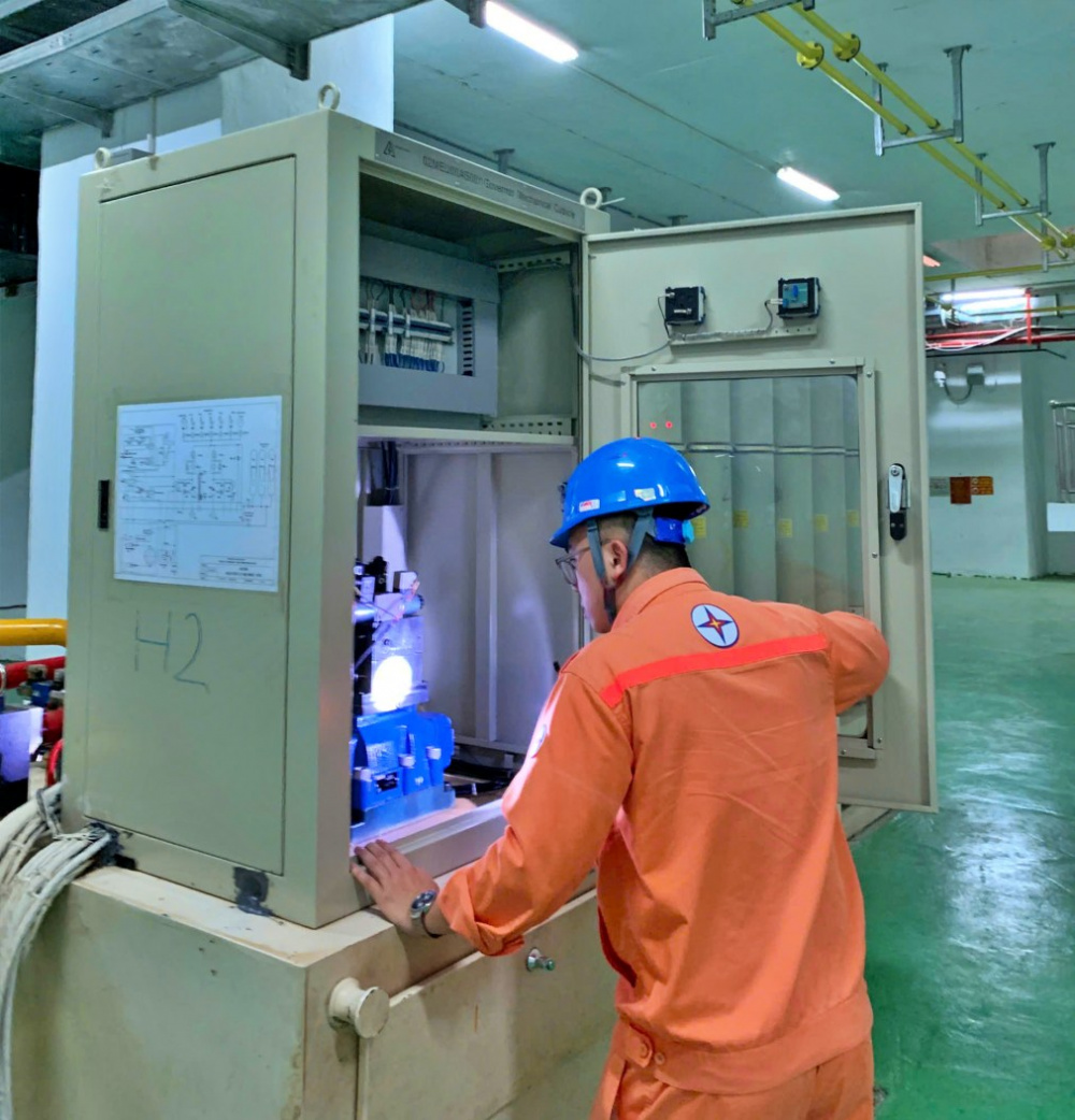 nhân viên Thủy điện Trung Sơn