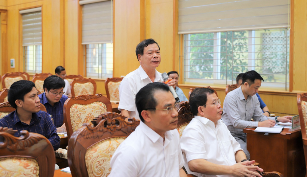Sơ kết công tác vận chuyển Apatit và phân bón, hoá chất giữa Vinachem và VNR 6 tháng đầu năm 2025