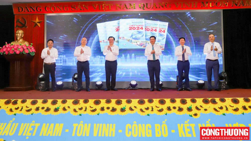 báo cáo xuất Cwin com sòng bạc trực tuyến