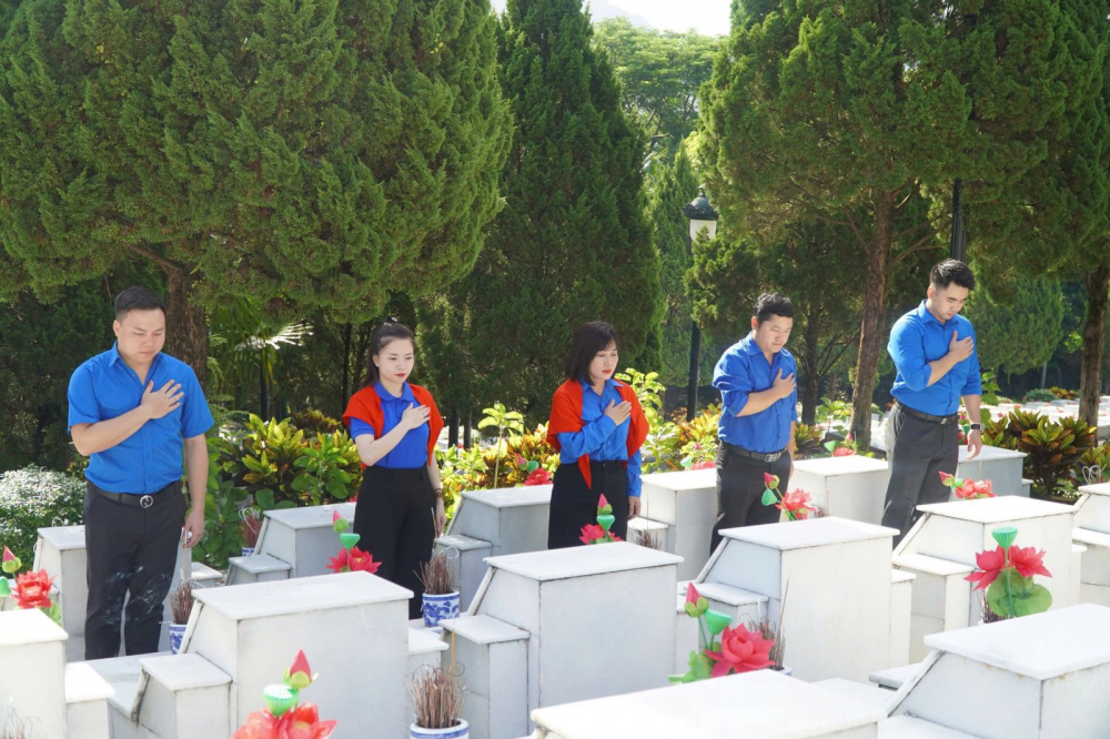 Đoàn Thanh niên Cwin63 sân chơi đỉnh cao tổ chức Chương trình Thanh niên tình nguyện “Chung tay xóa nhà tạm, nhà dột nát trên phạm vi cả nước trong năm 2025”