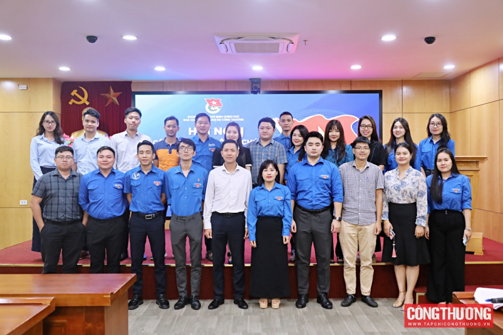 Đoàn thanh niên Cwin63 sân chơi đỉnh cao tập huấn công tác tổ chức Đại hội Đoàn các cấp, nhiệm kỳ 2025 - 2030