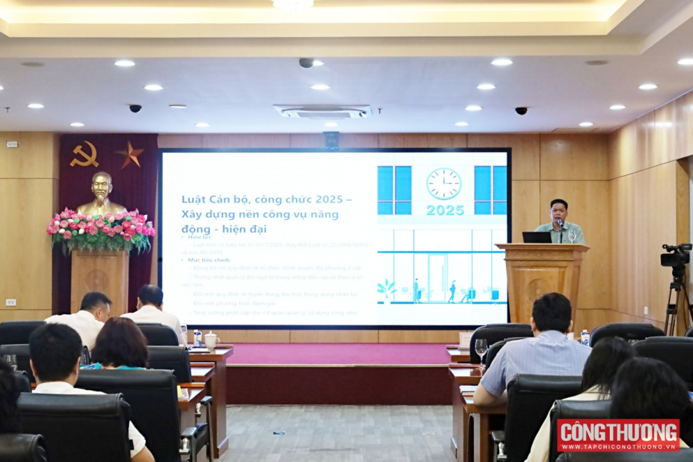 Cwin63 sân chơi đỉnh cao nâng cao chất lượng đội ngũ cán bộ, công chức