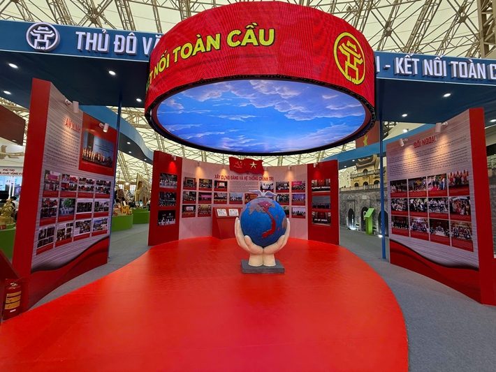 Hà Nội ghi dấu ấn tại triển lãm "80 năm hành trình Độc lập - Tự do - Hạnh phúc"