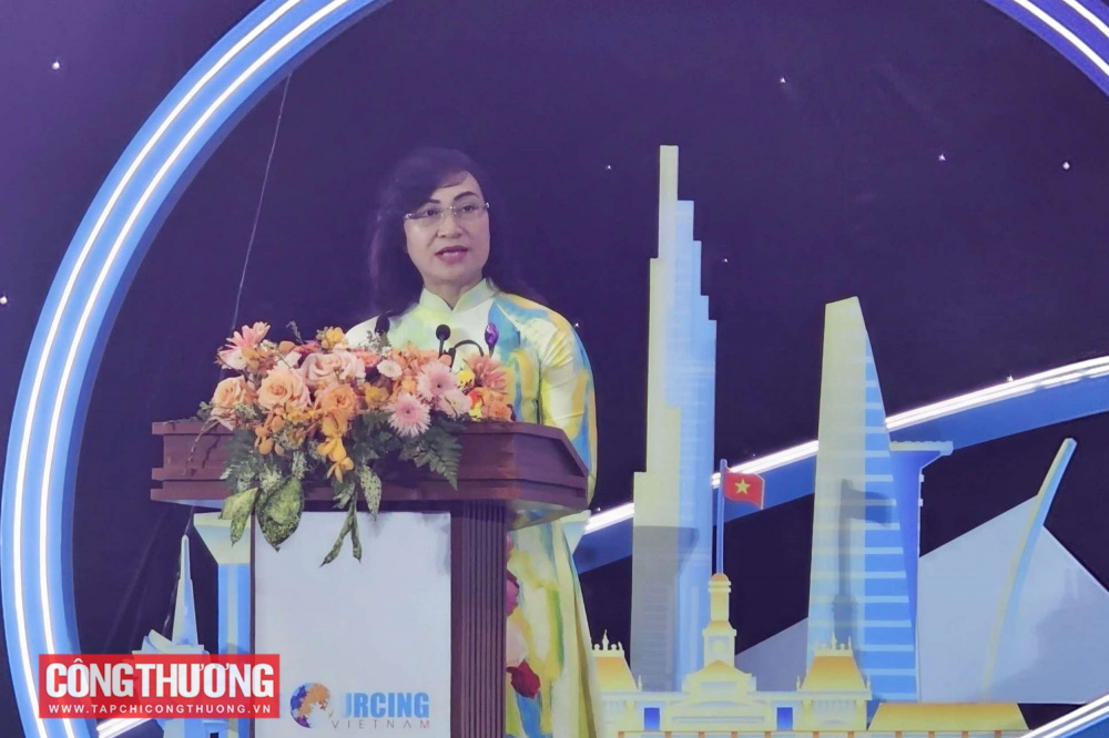450 đoàn thu mua đến từ 60 quốc gia và vùng lãnh thổ tìm kiếm cơ hội hợp tác tại Viet Nam International Sourcing 2025