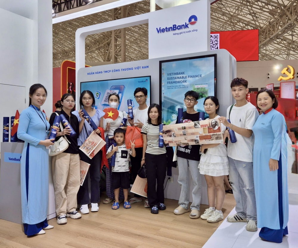 Nhận quà khi check-in gian hàng VietinBank tại Triển lãm thành tựu Link vào Cwin Cá Cược Thể Thao 2026