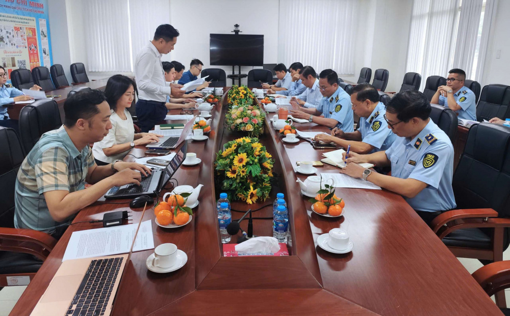Chủ động kiểm tra, kiểm soát thị trường; phòng, chống buôn lậu, hàng giả trong dịp Tết Nguyên đán 2026 tại TP. Hồ Chí Minh