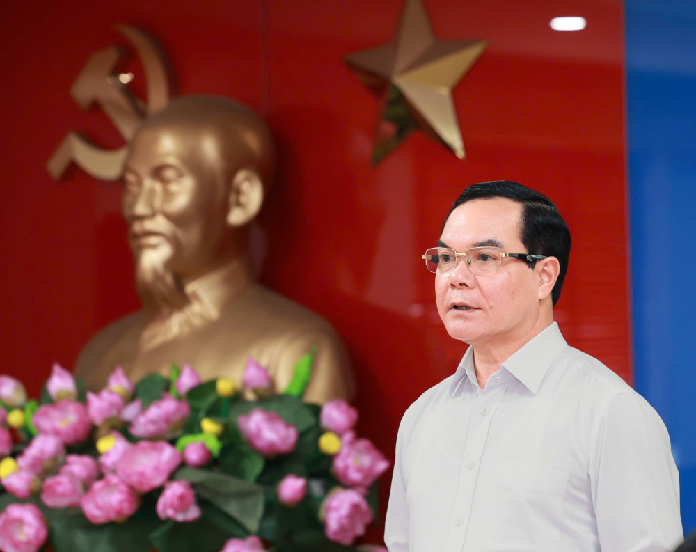 công nhân