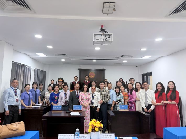 Phòng thực hành nghề Luật – dấu ấn đổi mới đào tạo, gắn lý luận với thực tiễn tại Trường Đại học Công Thương TP.HCM.