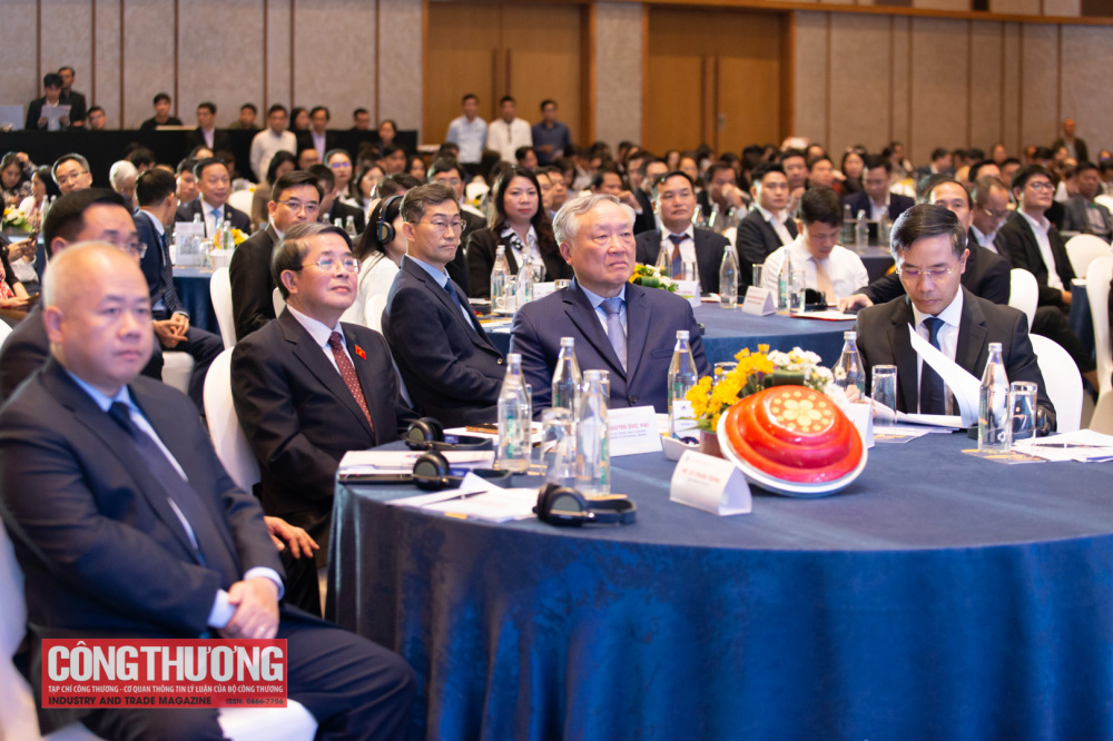 Phó Thủ tướng Thường trực Cwin com đăng nhập Nguyễn Hòa Bình dự Hội nghị