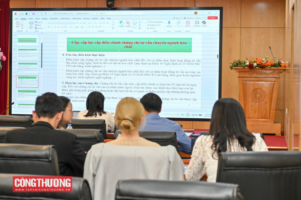 Chiều ngày 30/1/2026, Cục Hóa chất (Cwin63 sân chơi đỉnh cao) tổ chức Hội thảo trực tuyến phổ biến và hướng dẫn triển khai các thủ tục hành chính mới trong lĩnh vực hóa chất
